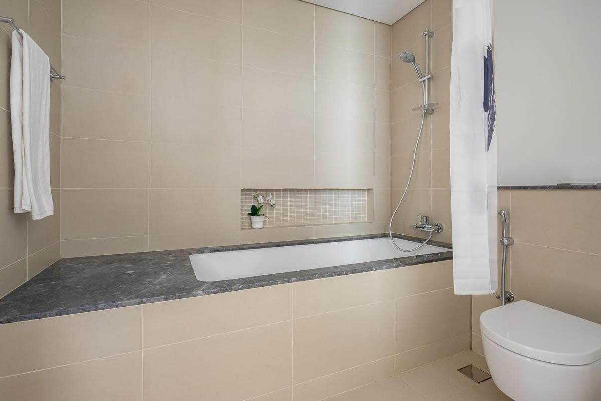 Frank Porter - 5242 Emaar Tower Dubaj Kültér fotó